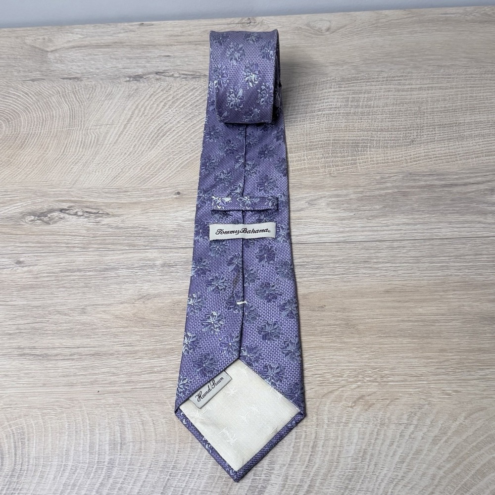 Tommy Bahama Purple Floral Designer Neck Tie Mens Classic Island Style Corpcore - Picture 4 of 13